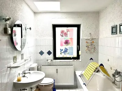 Ein Badezimmer in der Unterkunft Apartment Spitzwegerich by Interhome
