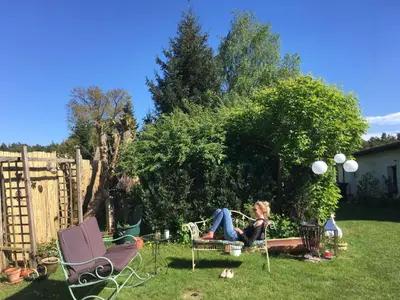 Ein Garten an der Unterkunft Apartment Spitzwegerich by Interhome