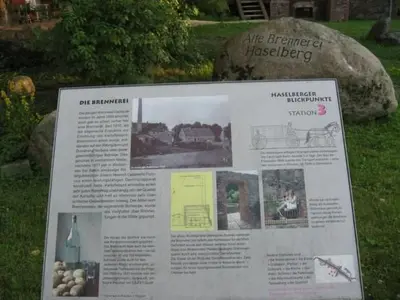 Ein Garten an der Unterkunft Apartment Wohnung in Haselberg mit Großem Garten by Interhome