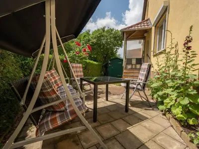 Ein Balkon oder eine Terrasse in der Unterkunft Apartment FW am Kanal by Interhome