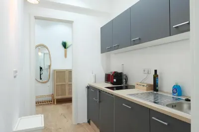 Küche/Küchenzeile in der Unterkunft DR Apartments Alexanderplatz