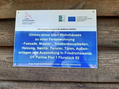 Ein Zertifikat, Auszeichnung, Logo oder anderes Dokument, das in der Unterkunft Pure Nature Parlow ausgestellt ist