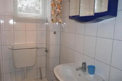 Ein Badezimmer in der Unterkunft Ferienhaus nahe Stechlinsee