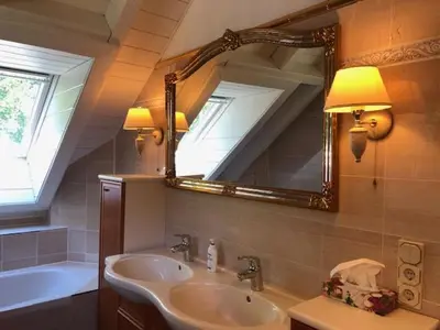 Ein Badezimmer in der Unterkunft Blockhaus am Waldrand