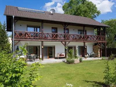 Ein Garten an der Unterkunft in Spreewald holiday home No 1