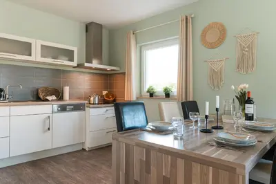 Küche/Küchenzeile in der Unterkunft 4-Raum-Apartment - Disney Plus WLAN Parkplatz