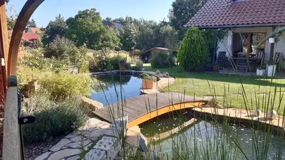 Ein Garten an der Unterkunft Landhaus Nadine