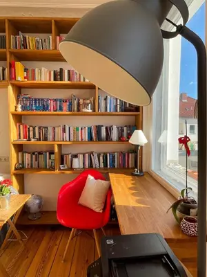 Die Bibliothek in der Ferienwohnung