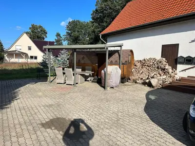 Das Gebäude in dem sich die Ferienwohnung befindet