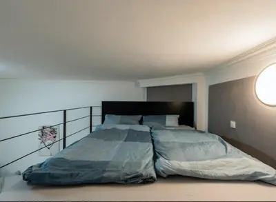 Ein Bett oder Betten in einem Zimmer der Unterkunft Wonderful Flat in Central Berlin Charlottenburg