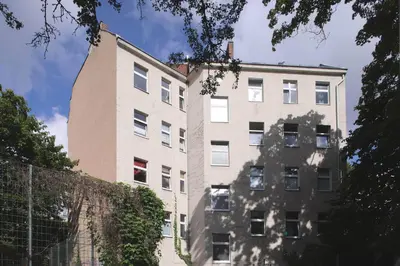 Das Gebäude in dem sich die Ferienwohnung befindet