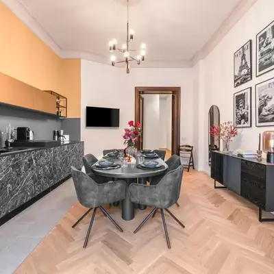 TheSuarez Group Loft