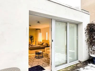 Ein Sitzbereich in der Unterkunft Charming Studio Apartment - Central Charlottenburg