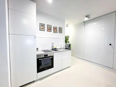 Küche/Küchenzeile in der Unterkunft Charming Studio Apartment - Central Charlottenburg