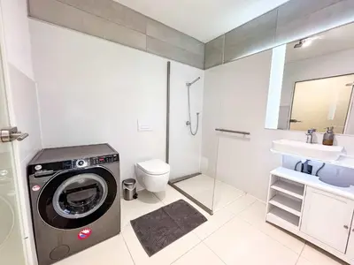 Ein Bett oder Betten in einem Zimmer der Unterkunft Charming Studio Apartment - Central Charlottenburg