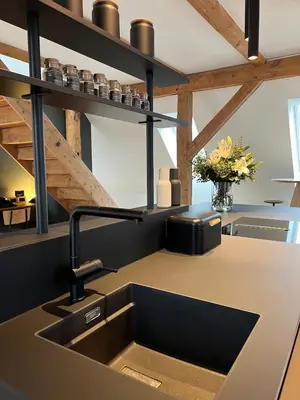 Küche/Küchenzeile in der Unterkunft Studio nuthetal, nahe Berlin & Potsdam, Parkplatz