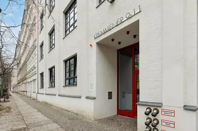 Das Gebäude in dem sich die Ferienwohnung befindet
