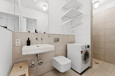Ein Badezimmer in der Unterkunft Arbio I 1Bedroom with Piano Prenzlauer Berg Berlin