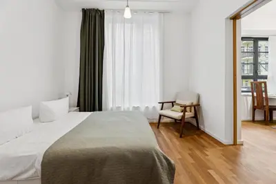 Ein Bett oder Betten in einem Zimmer der Unterkunft Arbio I 1Bedroom with Piano Prenzlauer Berg Berlin