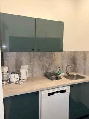 Küche/Küchenzeile in der Unterkunft Deluxe Suites near Messe Berlin 8 Guests 2 Bathroom