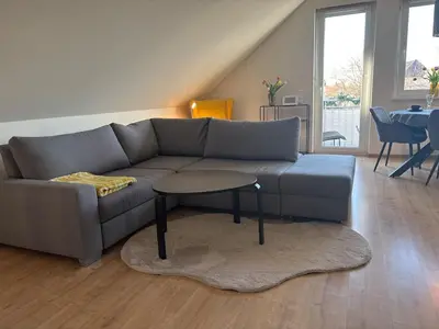 Ein Sitzbereich in der Unterkunft 3-room apartment