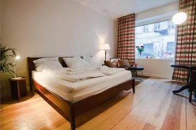 Ein Bett oder Betten in einem Zimmer der Unterkunft Design & Komfort, Rosenthaler Platz Top Location - AP2