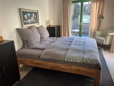 Ein Bett oder Betten in einem Zimmer der Unterkunft Altstadtflair urban wohnen ruhig entspannen