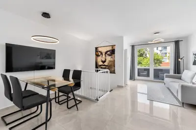 TV/Unterhaltungsangebot in der Unterkunft Potsdamer Designer Wohnung