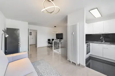Küche/Küchenzeile in der Unterkunft Potsdamer Designer Wohnung
