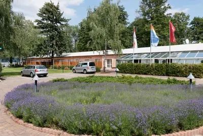 Ein Garten an der Unterkunft Märkisches Gildehaus Tagungs-und Congreßhotel des Handwerks GmbH