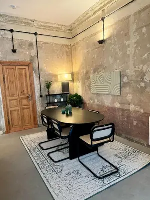 Grundriss der Unterkunft Cool Industrial Flat for 5
