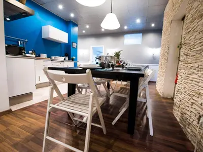 Küche/Küchenzeile in der Unterkunft Apartment in Berliner Innenstadt by Interhome