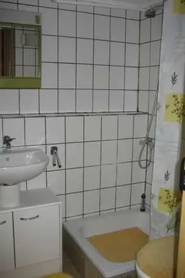 Ein Badezimmer in der Unterkunft Apartment Dieter by Interhome