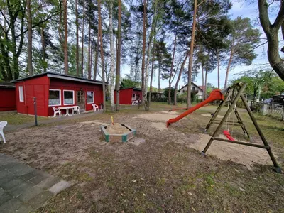 Ein Kinderspielbereich in der Unterkunft Holiday Home Ferienanlage Am Sidowsee by Interhome
