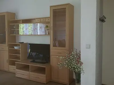 TV/Unterhaltungsangebot in der Unterkunft Holiday Home Roswitha 2 by Interhome