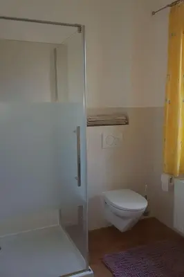 Ein Badezimmer in der Unterkunft Holiday Home Roswitha 2 by Interhome