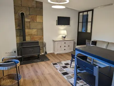 Ein Sitzbereich in der Unterkunft Holiday Home in Süd-Waldhanglage mit tollem Seeblick by Interhome