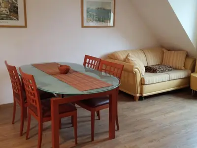Ein Sitzbereich in der Unterkunft Apartment Appartement Nr-12 by Interhome