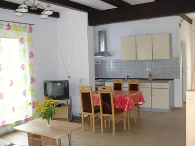 Küche/Küchenzeile in der Unterkunft Holiday Home Roswitha 1 by Interhome