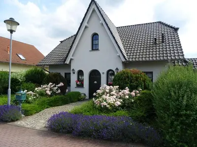 Ein Garten an der Unterkunft Holiday Home Fh Molkenberg by Interhome