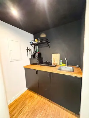 Küche/Küchenzeile in der Unterkunft Cozy Studio for 4 on Prenzlauer Allee