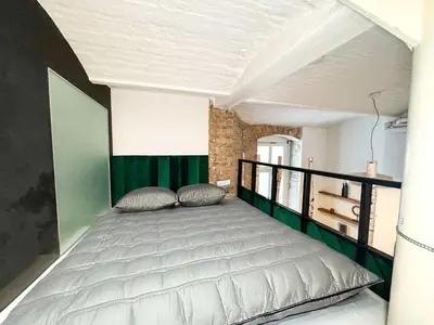 Ein Bett oder Betten in einem Zimmer der Unterkunft Cozy Studio for 4 on Prenzlauer Allee