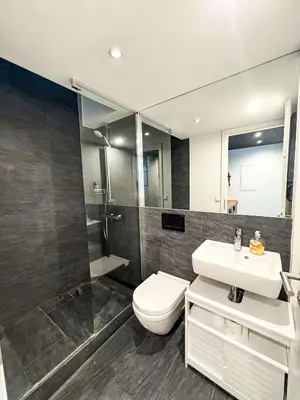 Ein Badezimmer in der Unterkunft Cozy Studio for 4 on Prenzlauer Allee