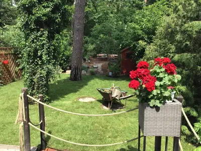 Ein Garten an der Unterkunft Welsh Dragon