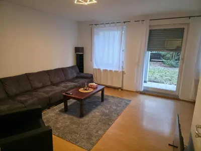 Ein Sitzbereich in der Unterkunft Ruhig gelegene 59,25qm Erdgeschosswohnung