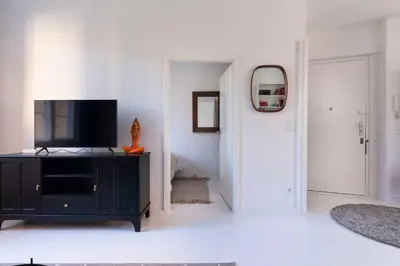 TV/Unterhaltungsangebot in der Unterkunft Design Apart 1 BR/Pankow-P. Berg/Netflix/Parking