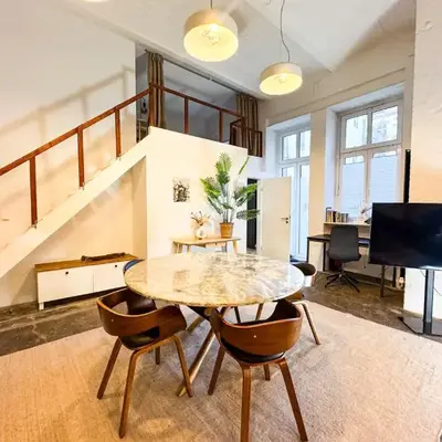 Loft for 6 with Mezzanine Level