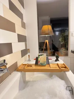 Ein Sitzbereich in der Unterkunft Auszeit am See mit Kamin und Whirlpool, Nähe Berlin