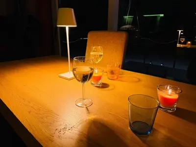 Getränke in der Unterkunft schwimmendes Ferienhaus in Berlin