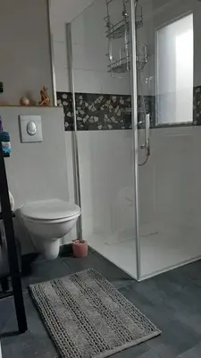 Ein Badezimmer in der Unterkunft FEWO Königs Wusterhausen BER